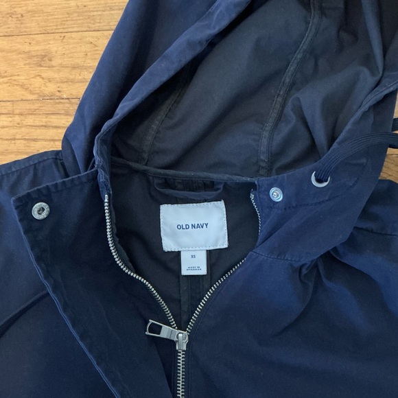 Old Navy - Women's Navy Water Resistant Jacket - Picture 4 of 4